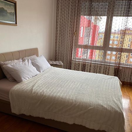 Apartmani Casa Banja Luka Buitenkant foto